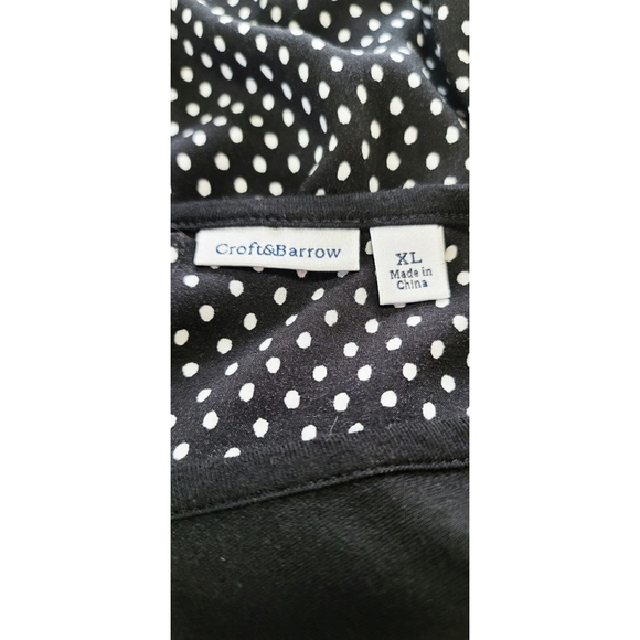 Croft & Barrow Black and Polka-dot Tee size XL - Picture 4 of 6